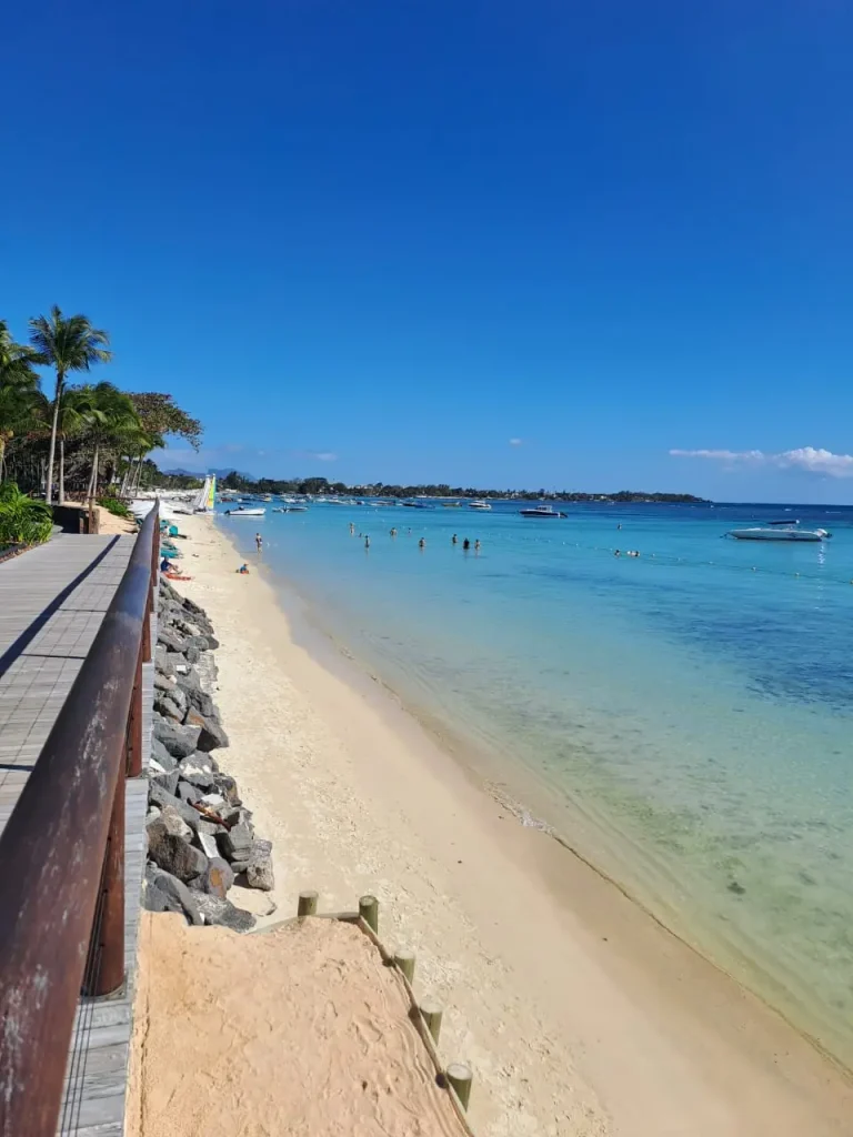 People swimming and enjoying Mauritius visa free destination.